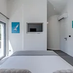 Elementa - A Peaceful Retreat Villa *