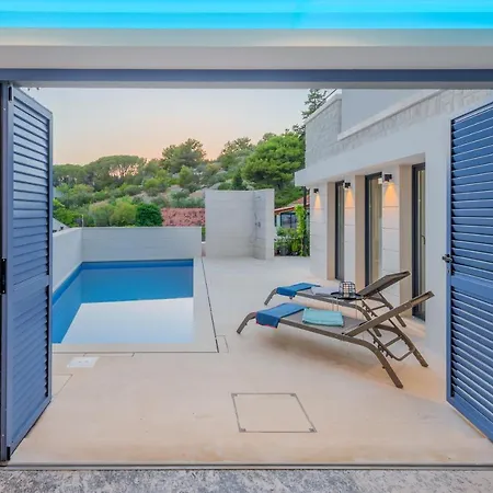 Elementa - A Peaceful Retreat Villa Milna (Brac)