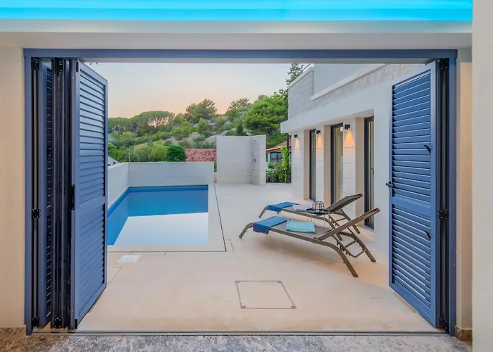 Elementa - A Peaceful Retreat 빌라 밀나