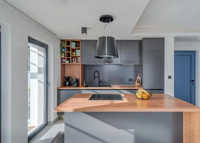 Elementa - A Peaceful Retreat