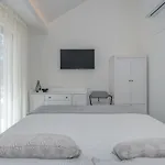Elementa - A Peaceful Retreat וילה