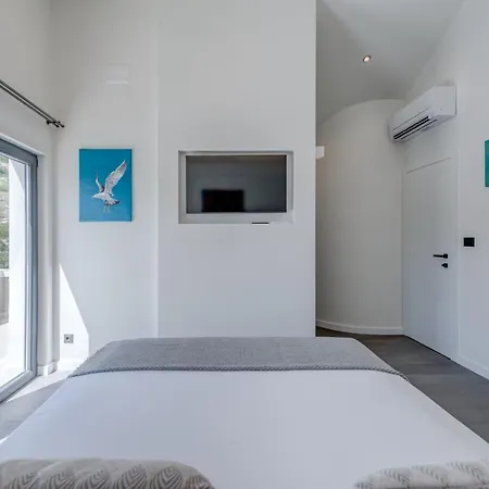 Elementa - A Peaceful Retreat فيلة *